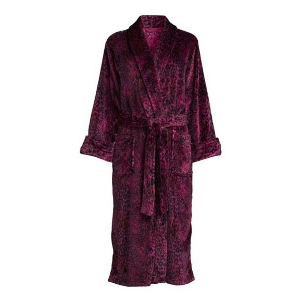 <3 Natori Private Luxuries Women's Shadow Leopard Printed Plush Robe